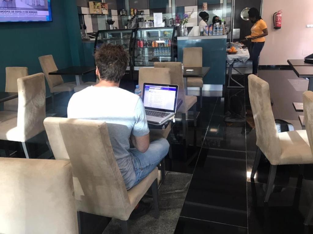 Hotel Tasiast 누아디부 외부 사진