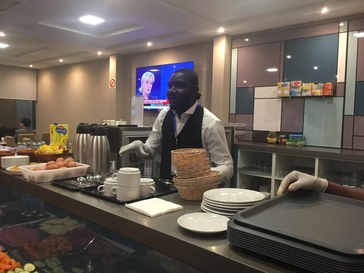 Hotel Tasiast 누아디부 외부 사진