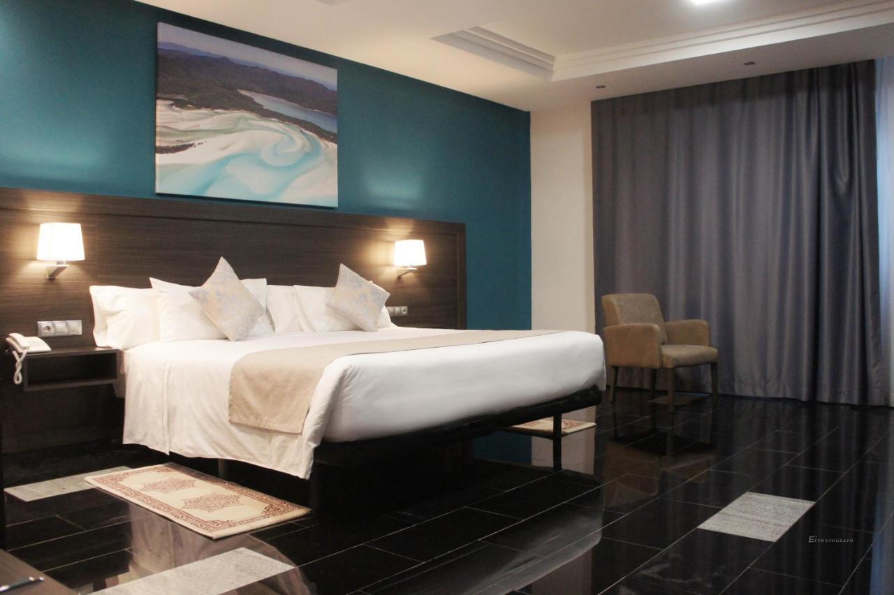 Hotel Tasiast 누아디부 외부 사진