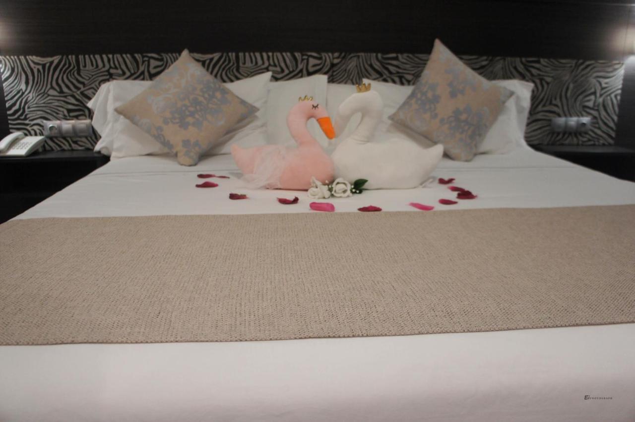 Hotel Tasiast 누아디부 외부 사진